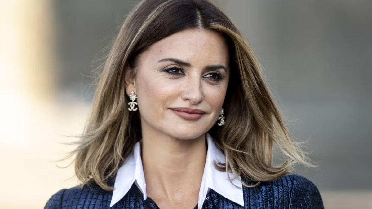 El nuevo corte bob tendencia que pisará fuerte esta temporada es midi, ya lo luce Penélope Cruz. El nuevo corte bob tendencia que pisará fuerte esta temporada es midi, ya lo luce Penélope Cruz.