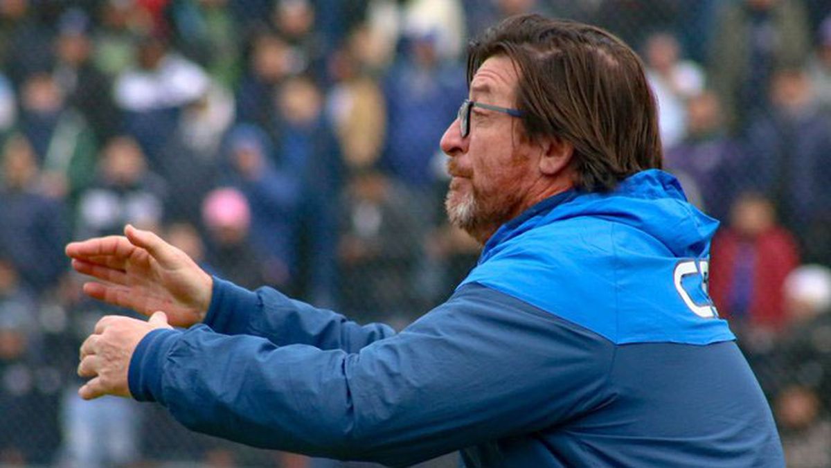 El DT de Independiente Rivadavia, Alfredo Berti, tendrá una semana para recuperarm jugadores.