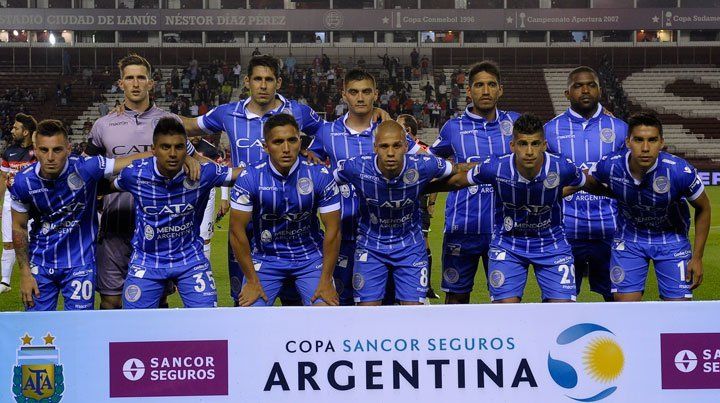 Final de dientes apretados: clima muy caliente en la zona de los vestuarios