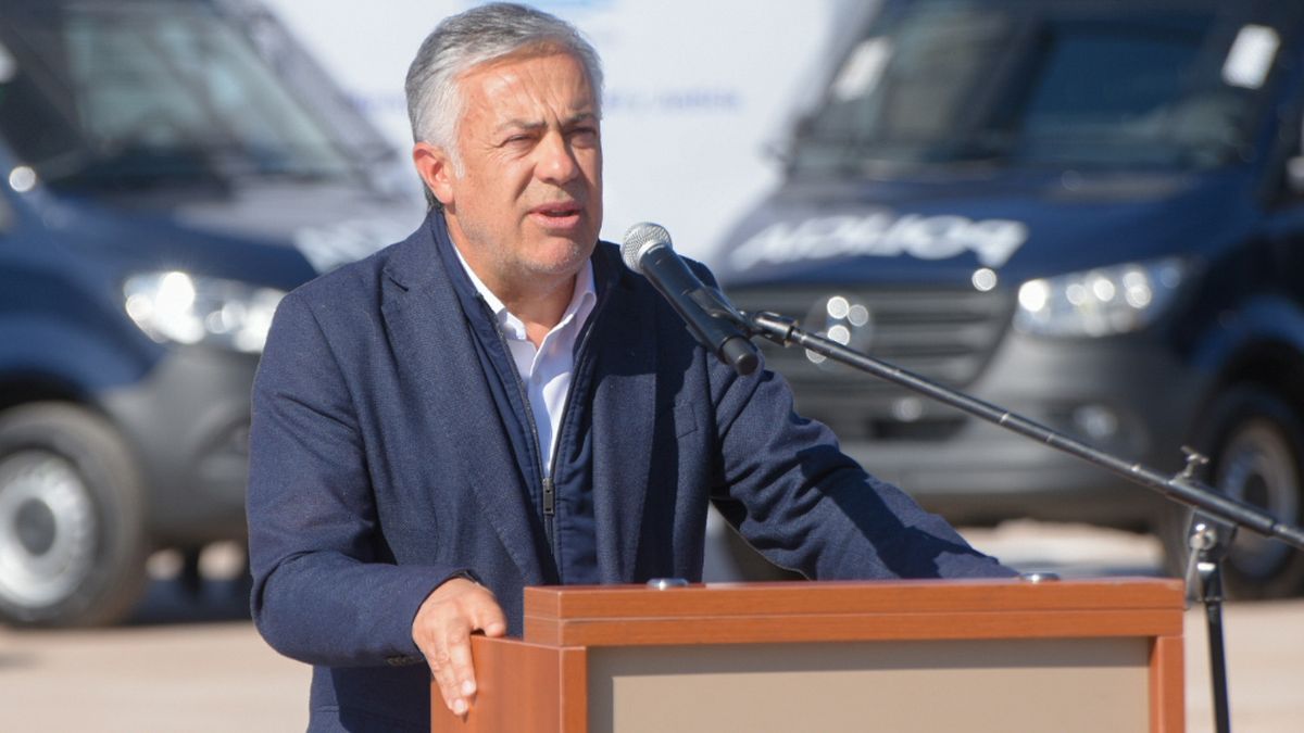 Alfredo Cornejo se quejó de que después de las 2 de la tarde no hay audiencias judiciales.