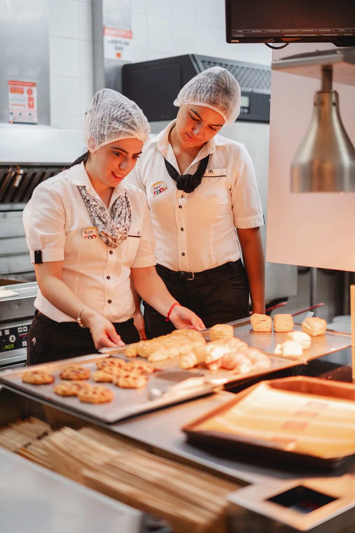 Arcos Dorados es el principal empleador joven de Argentina, con m&aacute;s de 16.000 colaboradores en el pa&iacute;s.