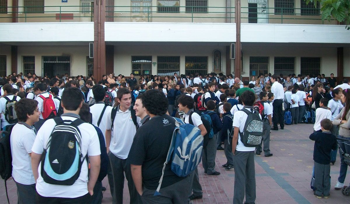 El Consejo de Educación Católica de Mendoza hizo un análisis de la situación que atraviesan los colegios de educación pública de gestión privada y aseguró que hay muchos que están por cerrar. El Consejo de Educación Católica de Mendoza hizo un análisis de la situación que atraviesan los colegios de educación pública de gestión privada y aseguró que hay muchos que están por cerrar.
