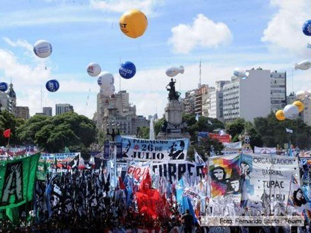 En la puerta del Congreso, Cristina instó a cuidar los precios entre todos