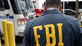 Un agente del FBI atacó y amenazó con una pistola a un menor en Estados Unidos.