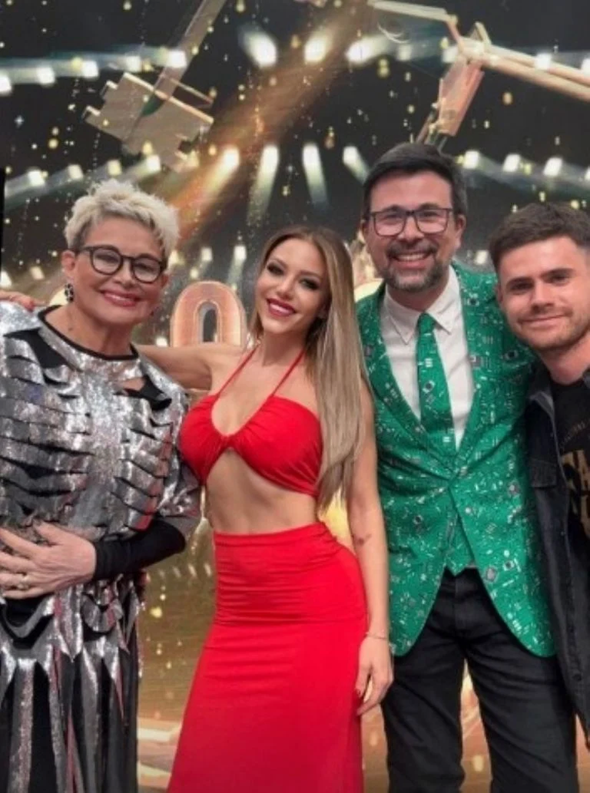 Evangelina Anderson marca hasta el último centímetro con su vestido más audaz. Evangelina Anderson marca hasta el último centímetro con su vestido más audaz.