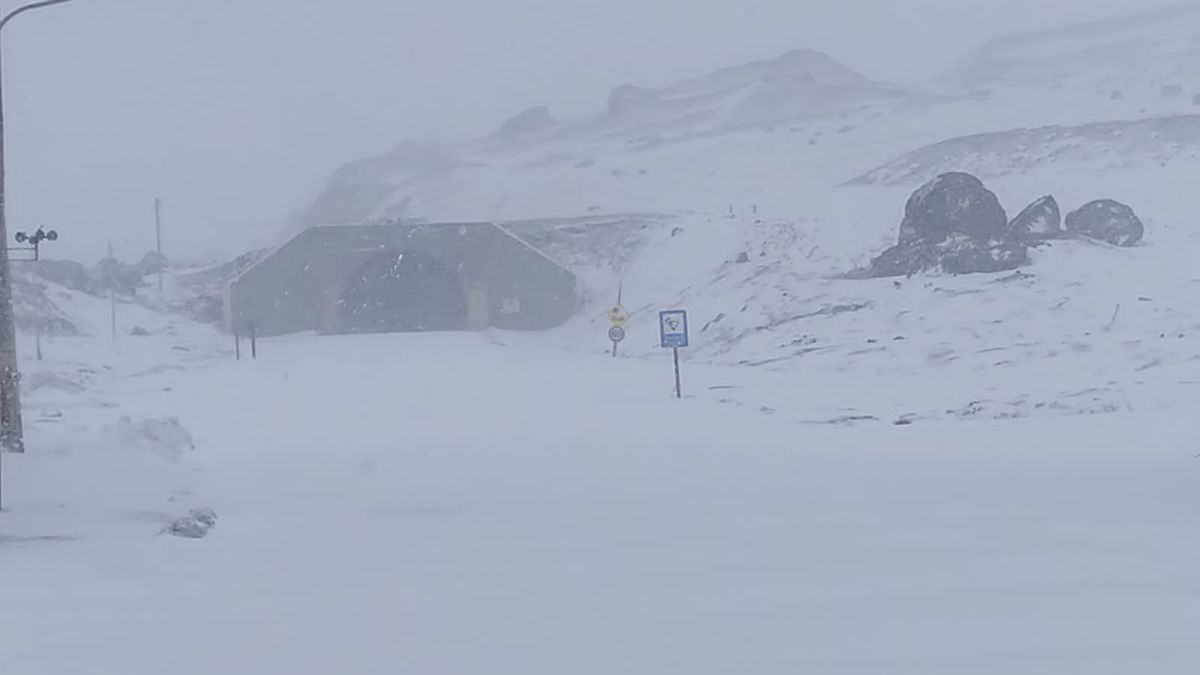 Nevadas en alta montaña Nevadas en alta montaña