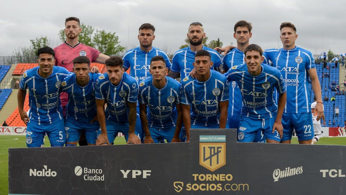 Godoy Cruz jugará ante Racing en Avelllaneda, en el último partido del año.