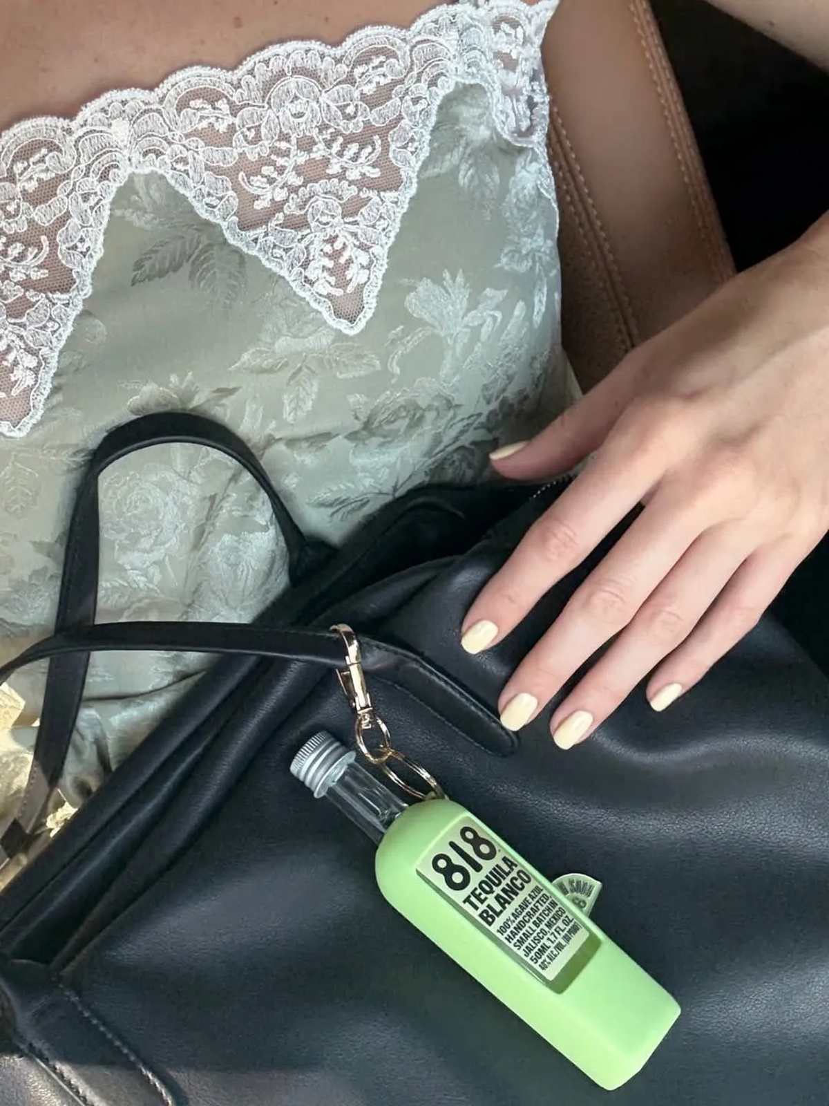 Kendall Jenner se unió a la tendencia de uñas. Imagen: Instagram Kendall Jenner se unió a la tendencia de uñas. Imagen: Instagram