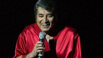Sandro cumpliría 75 años y estrenaron 