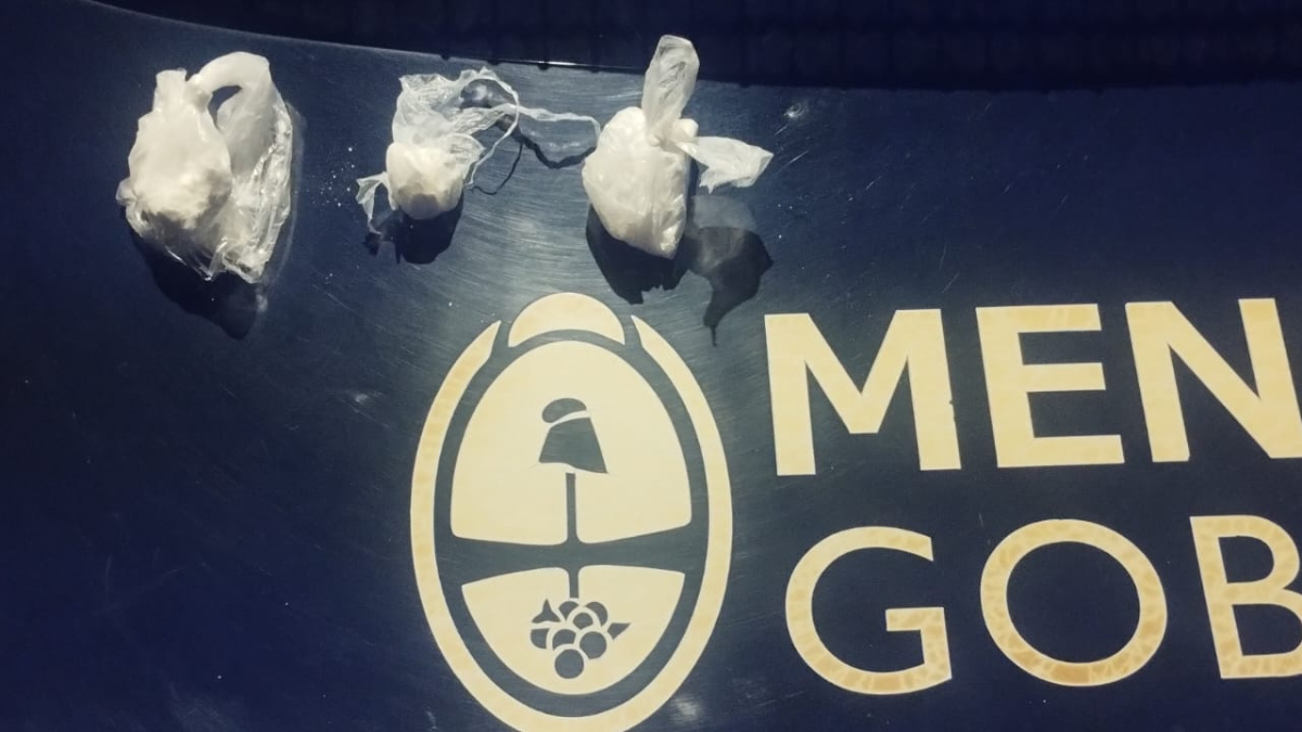 Policía Contra el Narcotráfico realizó el pesaje de la sustancia y arrojó como resultado positivo para cocaína.