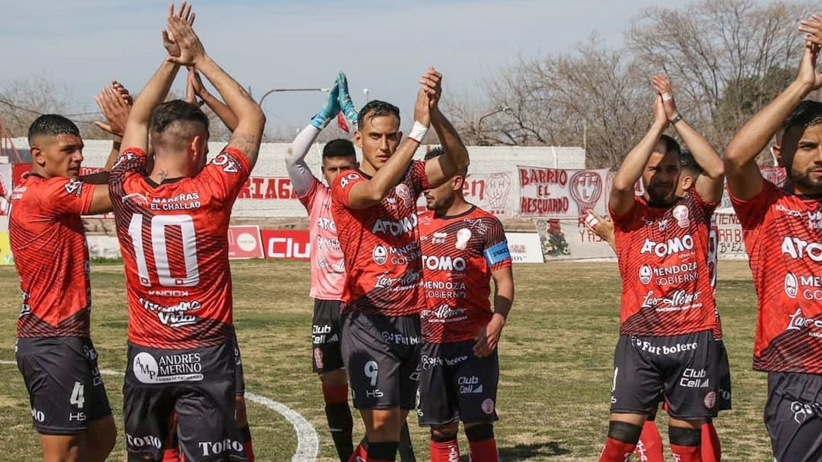 Huracán Las Heras choca con Ciudad de Bolívar