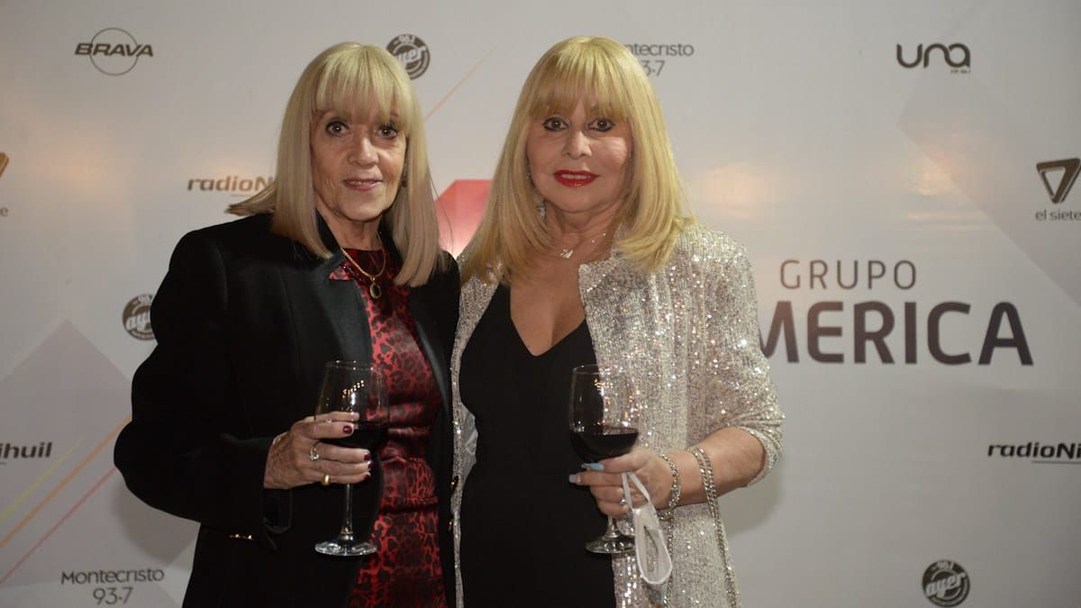 Silvia Raganato y Norma López.