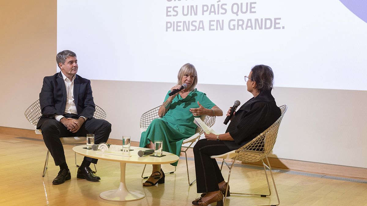 Banco Macro y Emprende IAE lanzan la convocatoria Naves Federal 2023.