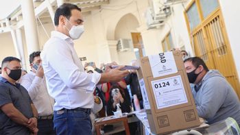 Valdés, el gobernador de Corrientes, se impuso con amplia diferencia