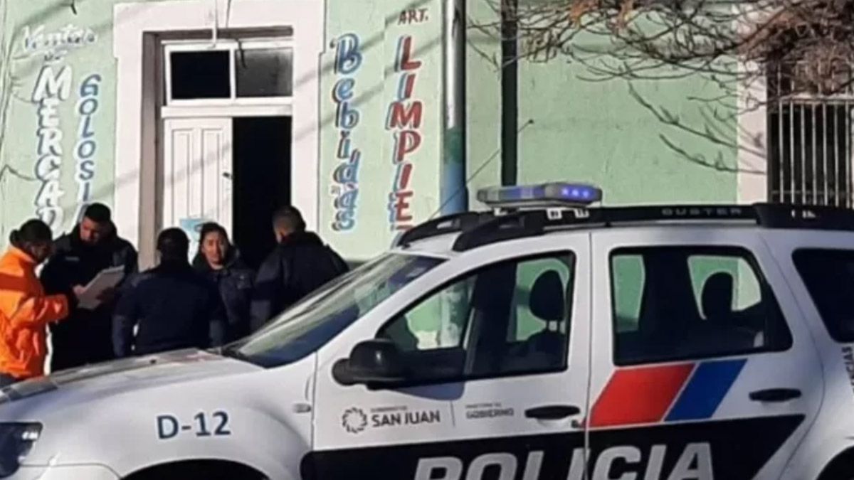 San Juan: entró a robar a un almacén, se entretuvo comiendo salame y fue detenido
