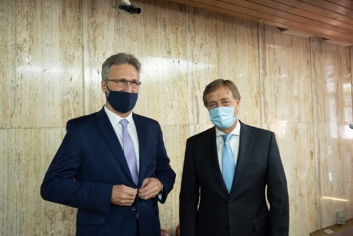 El juez Pablo Quirós acompañado por el gobernador Rodolfo Suarez. El juez Pablo Quirós acompañado por el gobernador Rodolfo Suarez.