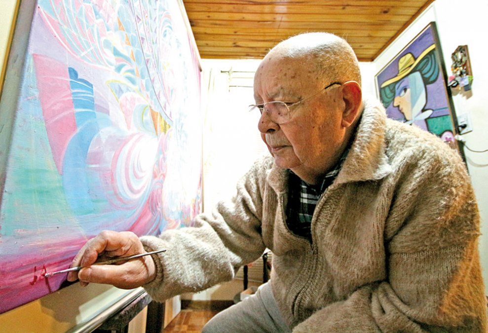 Scacco muestra su cambio pictórico en la Nave Cultural