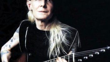 Murió una de las leyendas del blues: Johnny Winter
