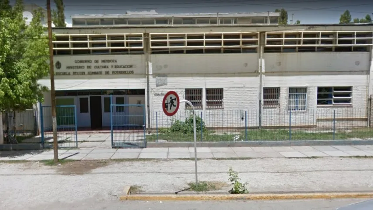 La escuela Combate de Potrerillos, de Uspallata. Sus docentes podrán jubilarse de forma anticipada.