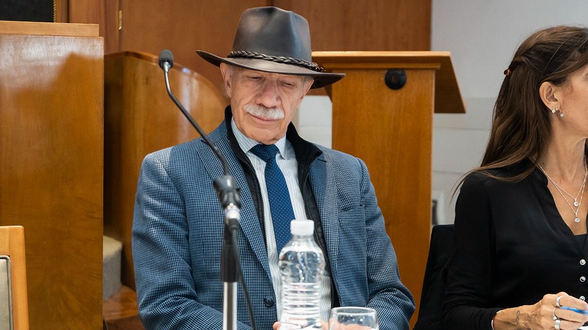 José Valerio será el último juez de la Suprema Corte de Justicia que votará en el caso de los 30.000 mendocinos endeudados con planes de ahorro. José Valerio será el último juez de la Suprema Corte de Justicia que votará en el caso de los 30.000 mendocinos endeudados con planes de ahorro.