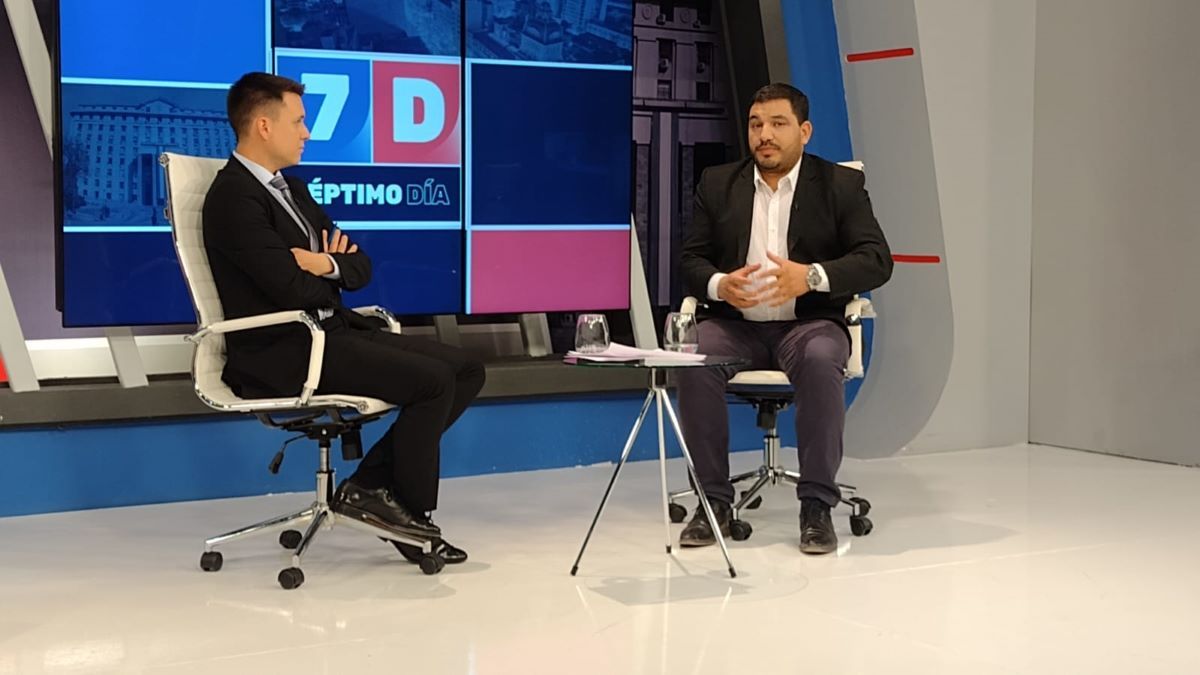 Ojeda pasó por 7D, el programa político de Canal Siete. Además, habló de Portezuelo del Viento, de los pozos petroleros en Pata Mora, y de otros proyectos mineros.