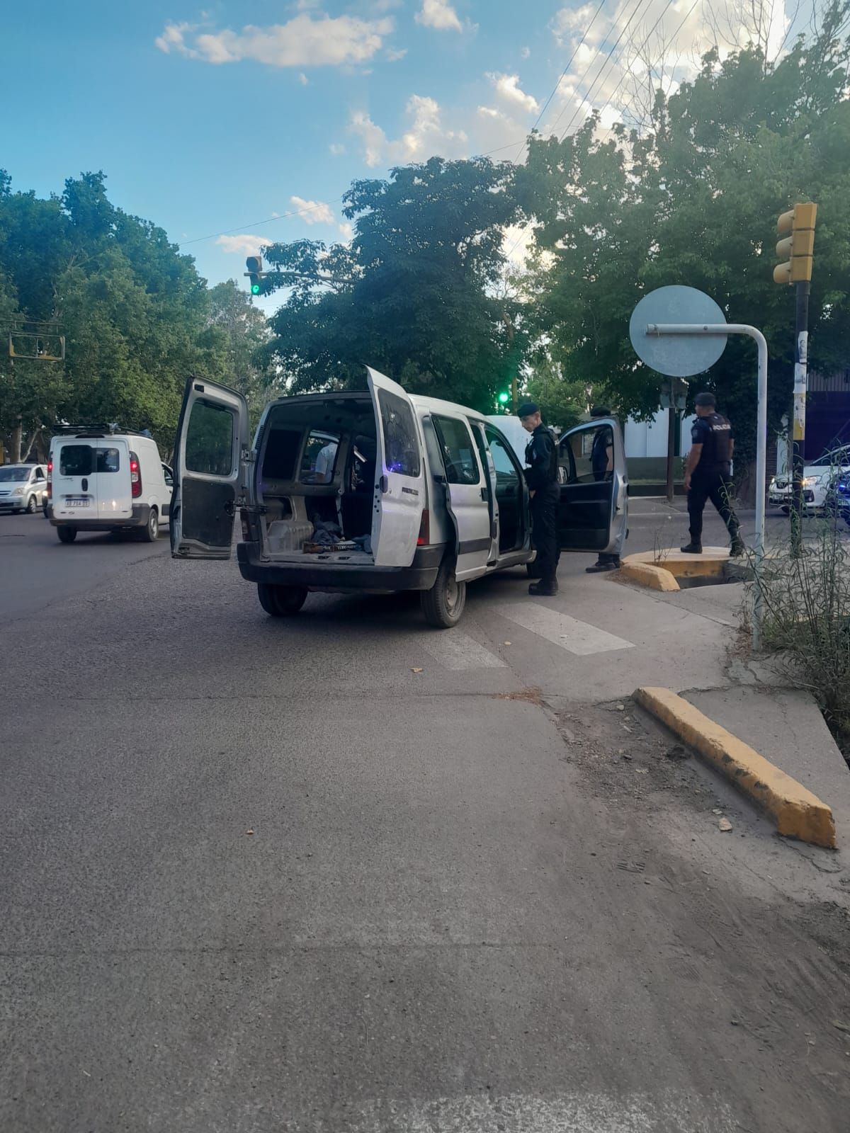 El hombre fue interceptado en Lisandro Moyano y Martín Fierro. El hombre fue interceptado en Lisandro Moyano y Martín Fierro.