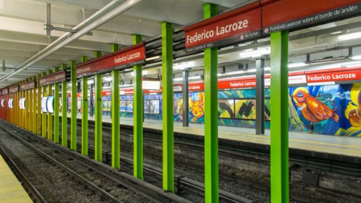 Otra oficial de la Policía de la Ciudad fue atacada en el Subte y detuvieron al agresor