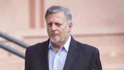 Imputaron a Aranguren por dolarizar las tarifas del gas en la gestión de Cambiemos