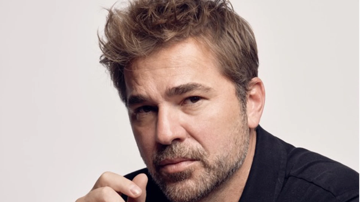 Drama turco. Netflix tiene en su catálogo de series y películas a, El violín de mi padre, con Gülizar Nisa Uray y Engin Altan Düzyatan.