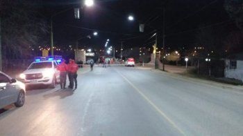 En un trágico accidente murieron tres personas al chocar contra un muro