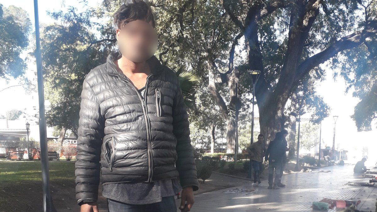 Se definirá si el hombre continúa detenido por el crimen en Luján de Cuyo -se pixela su rostro por pedido judicial-.