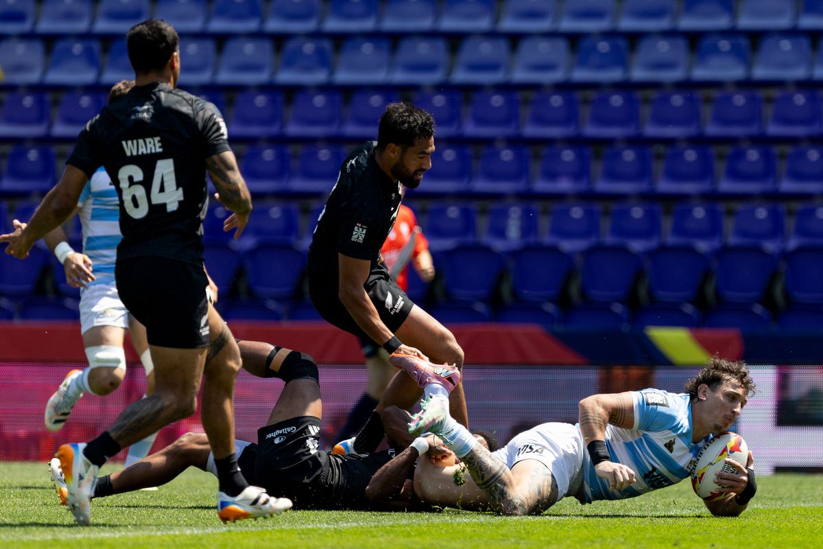 Los Pumas 7s batieron a Nueva Zelanda en Valladolid.