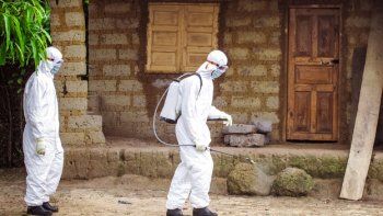 El contagio del mortal virus del ébola es intenso en Sierra Leona