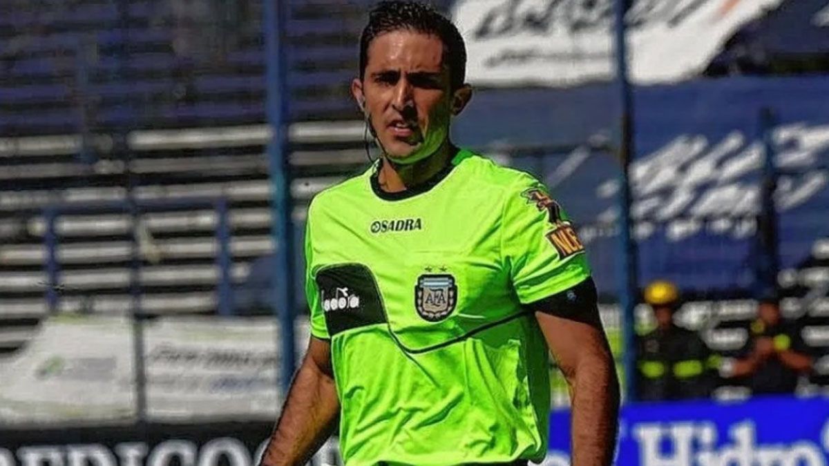 Nazareno Arasa dirigirá el duelo entre Independiente Rivadavia y Deportivo Maipú Nazareno Arasa dirigirá el duelo entre Independiente Rivadavia y Deportivo Maipú