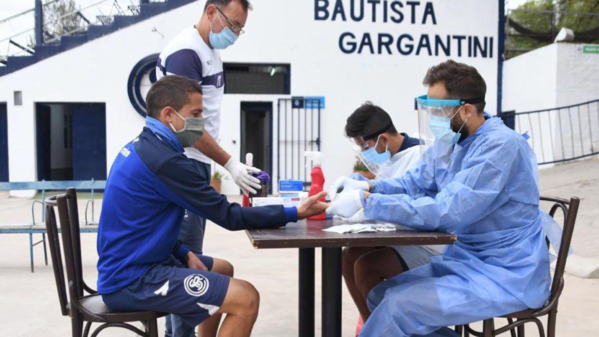  Se detectaron tres jugadores con coronavirus. Foto: Prensa Independiente Rivadavia