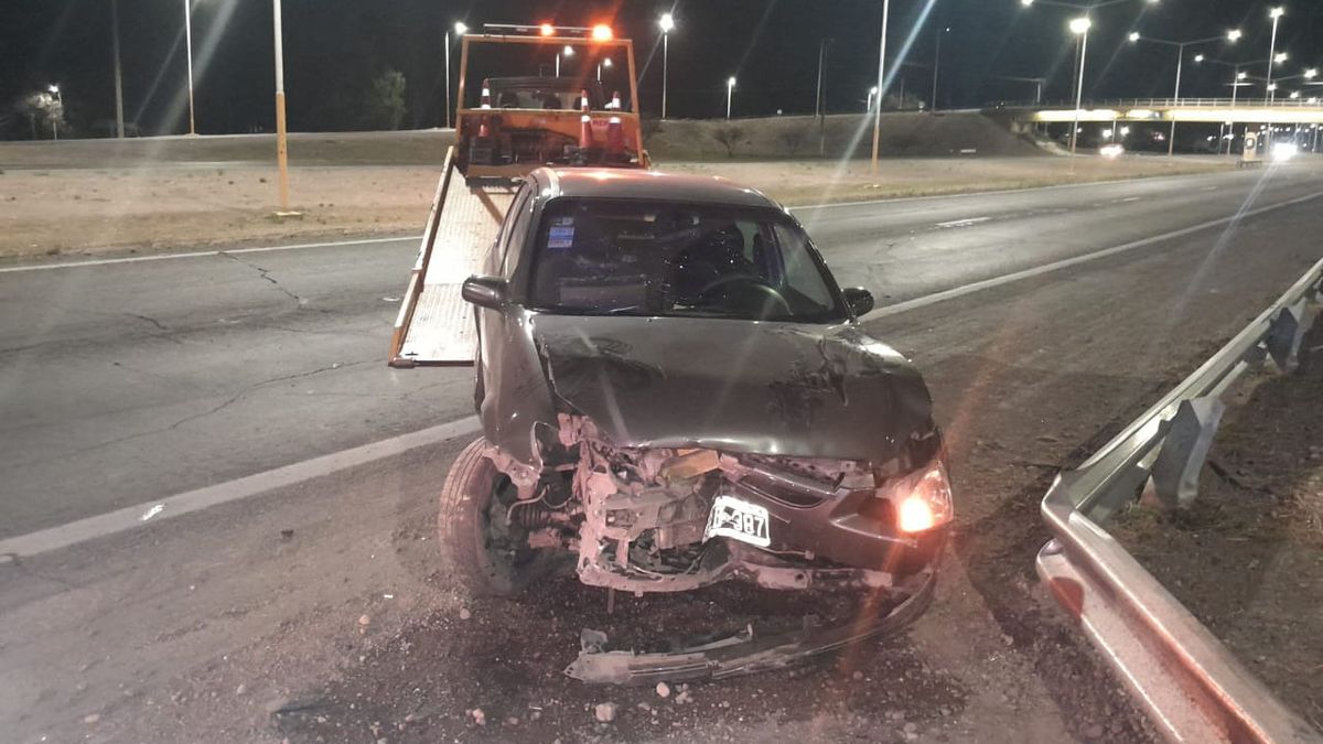 El conductor alcoholizado manejaba su auto con 1