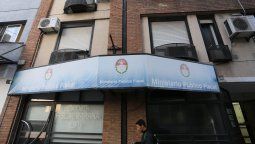 El docente de Oro Verde designó abogado y se volvía a Misiones
