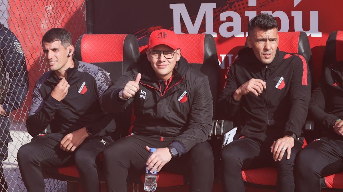 Luis García el DT de este Deportivo Maipú que está en los primeros lugares. Luis García el DT de este Deportivo Maipú que está en los primeros lugares.