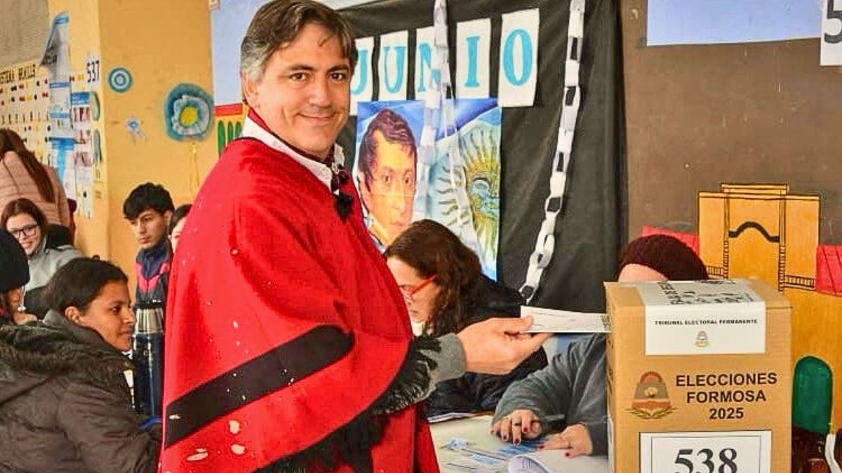 Francisco Paoltroni, diputado de la oposición. Francisco Paoltroni, diputado de la oposición.
