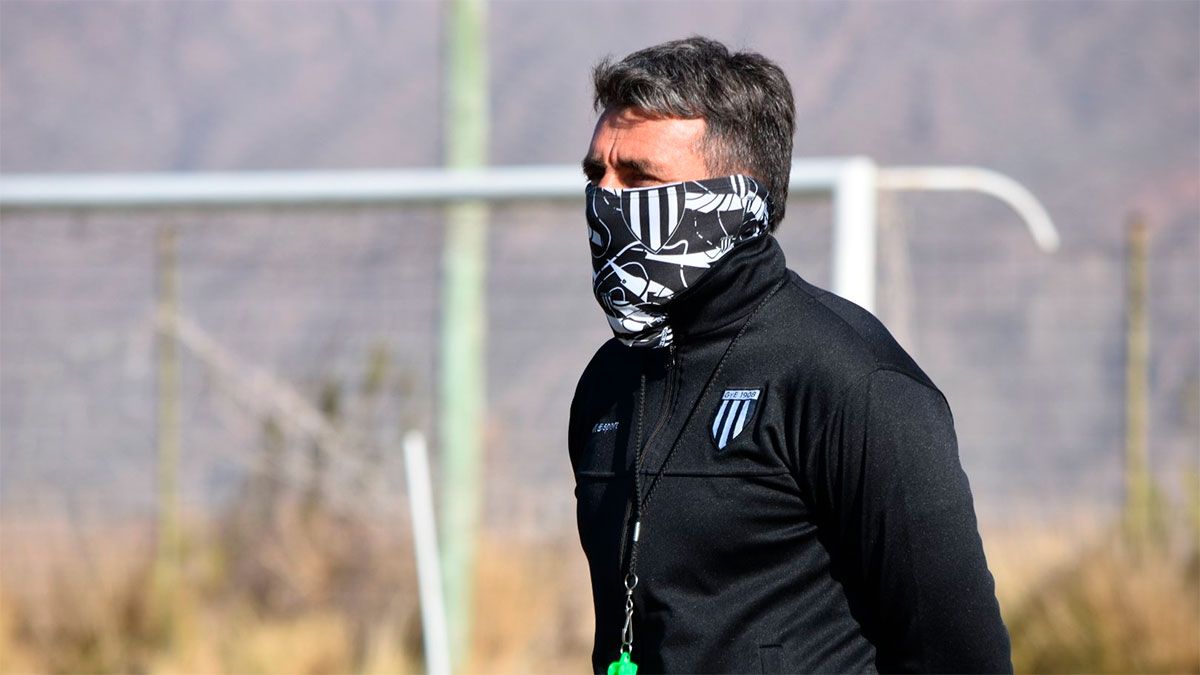 Diego Pozo, satisfecho con la preparación del Lobo. Gentileza Prensa Gimnasia y Esgrima.