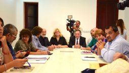 La provincia convocó a los sindicatos docentes a una nueva reunión paritaria