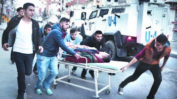 Ahora Turquía atacó a los kurdos en el Norte de la devastada Siria