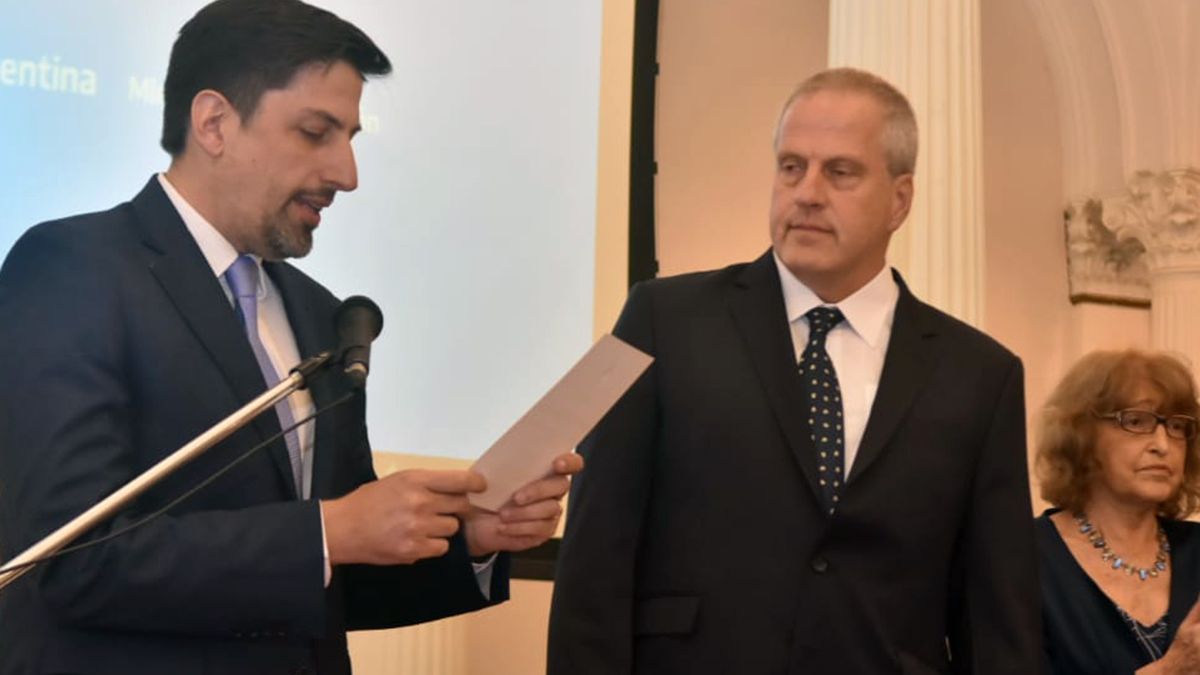 Cambios en el Gabinete: Jaime Perzcyk, fue designado como nuevo ministro de Educación en remplazo de Nicolás Trotta.