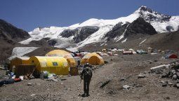 Rescataron a un andinista estadounidense de 72 años del Aconcagua