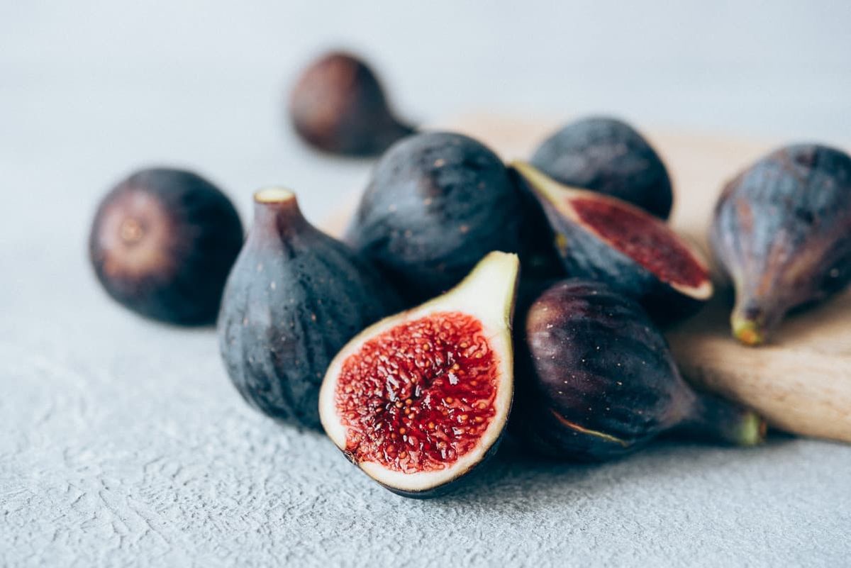 El consumo de los higos es muy bueno para el tr&aacute;nsito intestinal, por lo que es un gran alimento laxante para combatir el estre&ntilde;imiento.