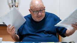 Omar Sperdutti, presidente de la Liga Mendocina de Fútbol, investigado por transferencias por $130 millones desde la institución a cuentas de empresas de familiares suyos. Omar Sperdutti, presidente de la Liga Mendocina de Fútbol, investigado por transferencias por $130 millones desde la institución a cuentas de empresas de familiares suyos.