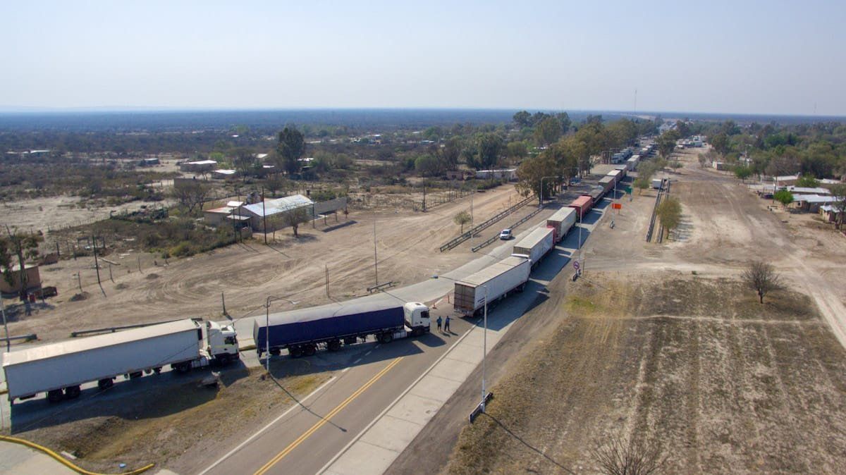 Increíbles imágenes del corte de San Luis tomadas desde el aire. Foto Martín Pravata