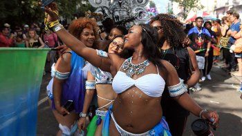 Descontrol: cientos de detenidos en el Carnaval de Notting Hill en Londres