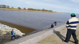 Tucumán. Dos hermanos gemelos de 30 años fueron a pescar y solo uno regresó. Tucumán. Dos hermanos gemelos de 30 años fueron a pescar y solo uno regresó.