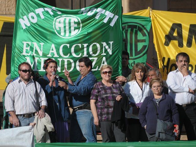 Pérez busca frenar el nuevo paro de 3 días en la salud y espera la conciliación obligatoria